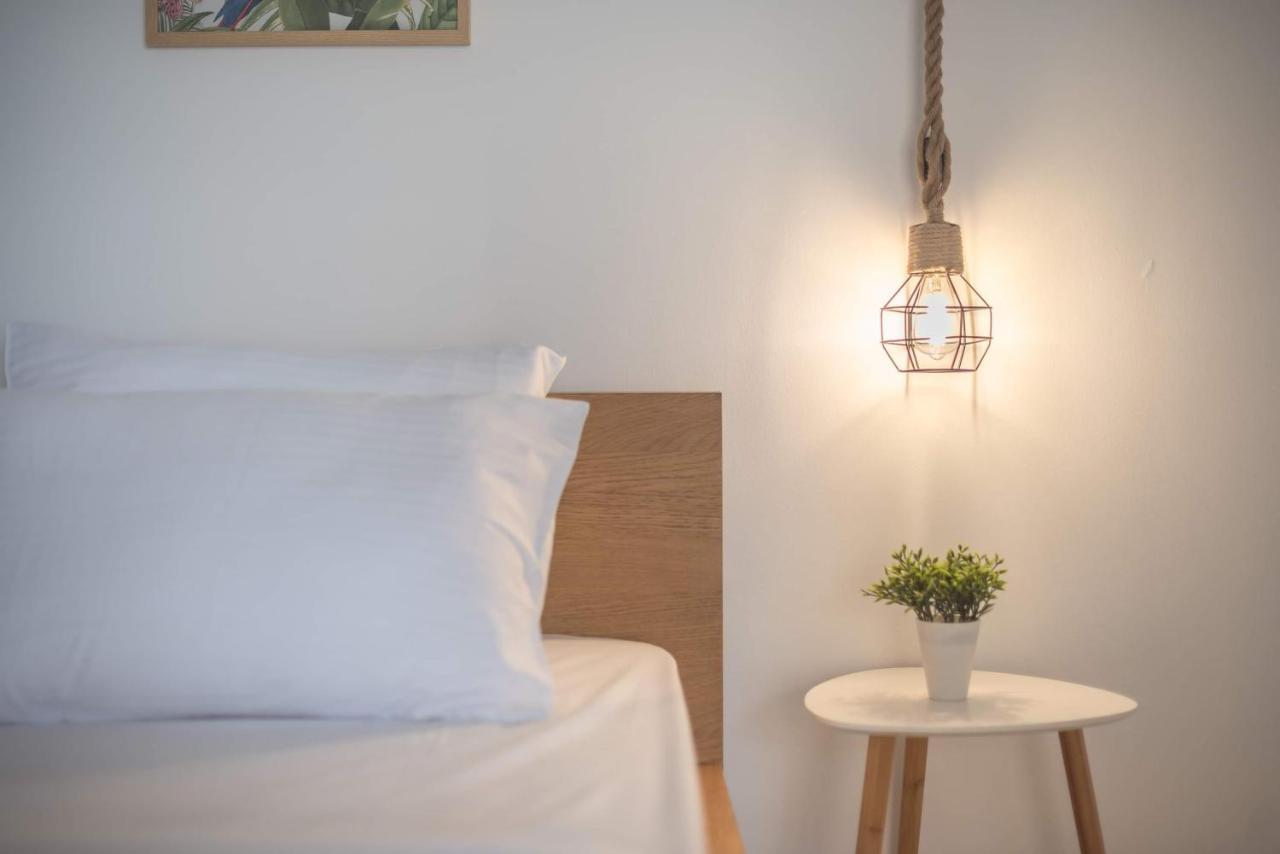 Athenian Home Bagian luar foto